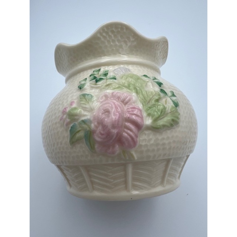 Belleek Ireland Killarney Rose Vase Ivory Parian China Basketweave 4in - Picture 8 of 16